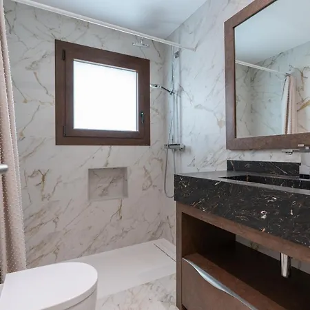 Casa Malvina Holiday home *