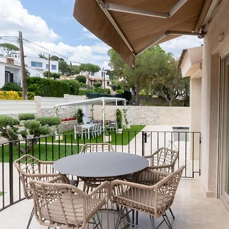 Casa Malvina Holiday home *